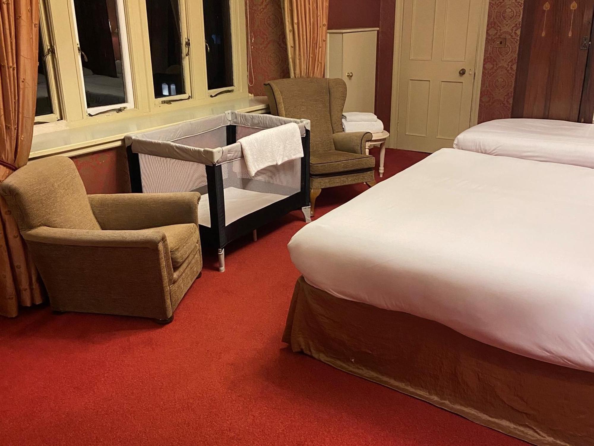 Ruthin Castle Hotel And Spa Екстериор снимка