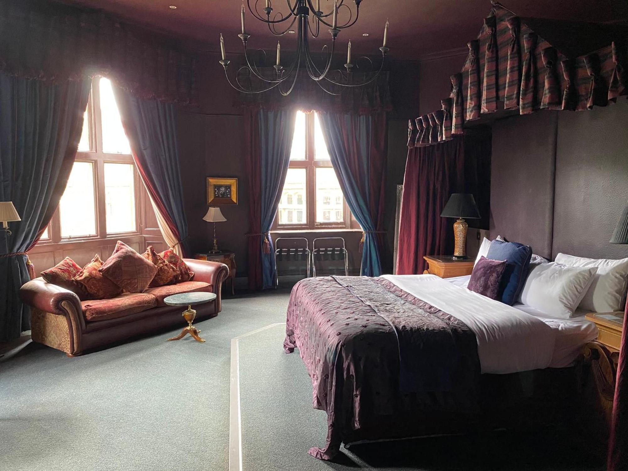 Ruthin Castle Hotel And Spa Екстериор снимка