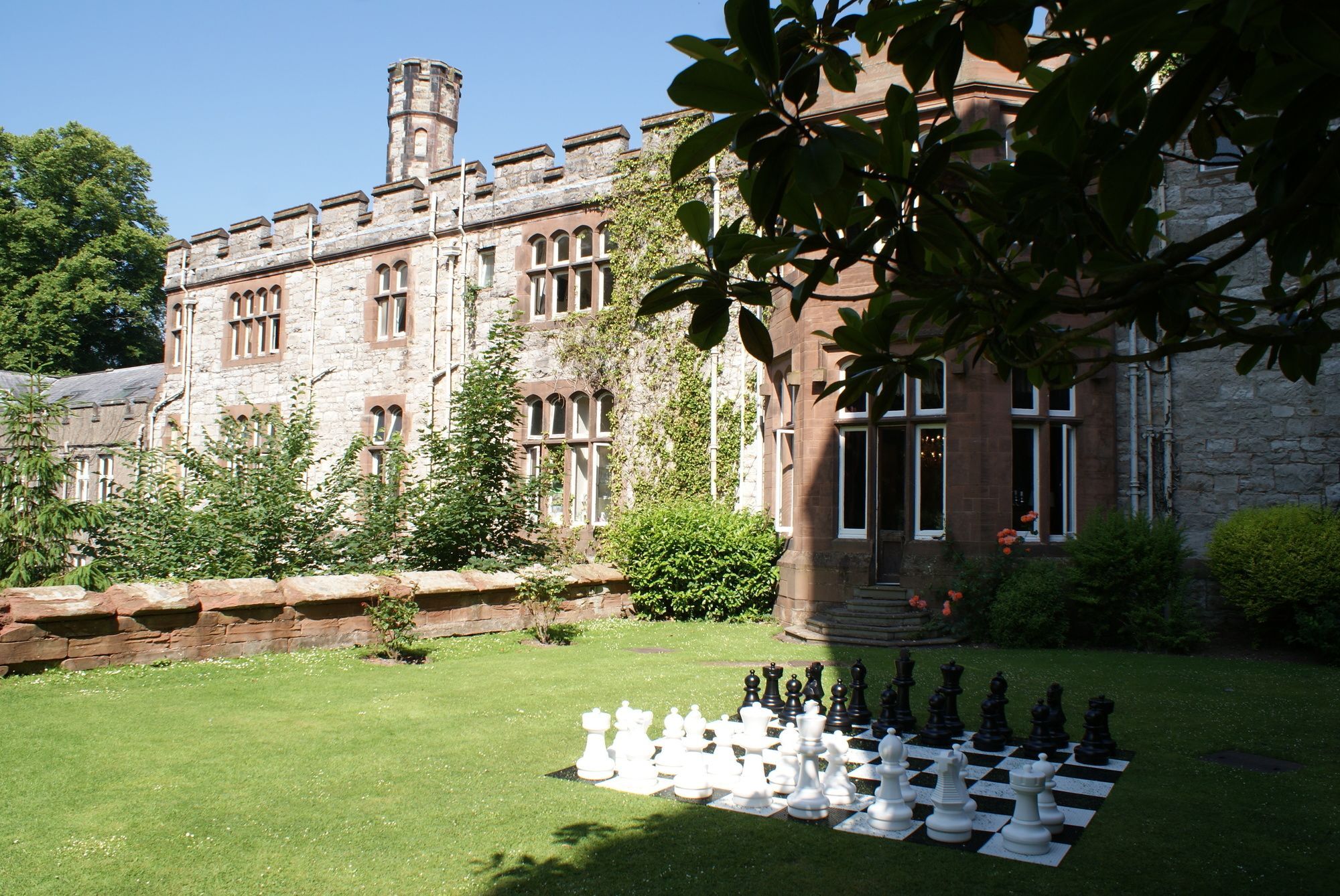 Ruthin Castle Hotel And Spa Екстериор снимка